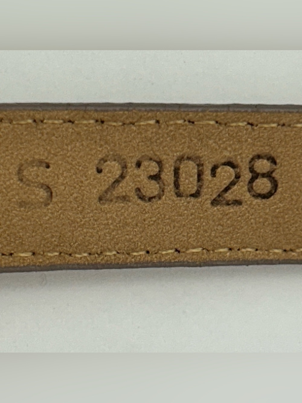Brighton cream textured leather belt with engraved Silver-tone buckle - Picture 5 of 9